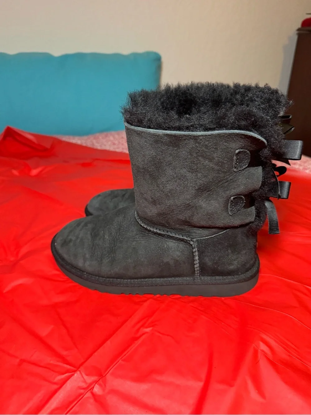 UGG Black Shearling Back-Bow Short Boots